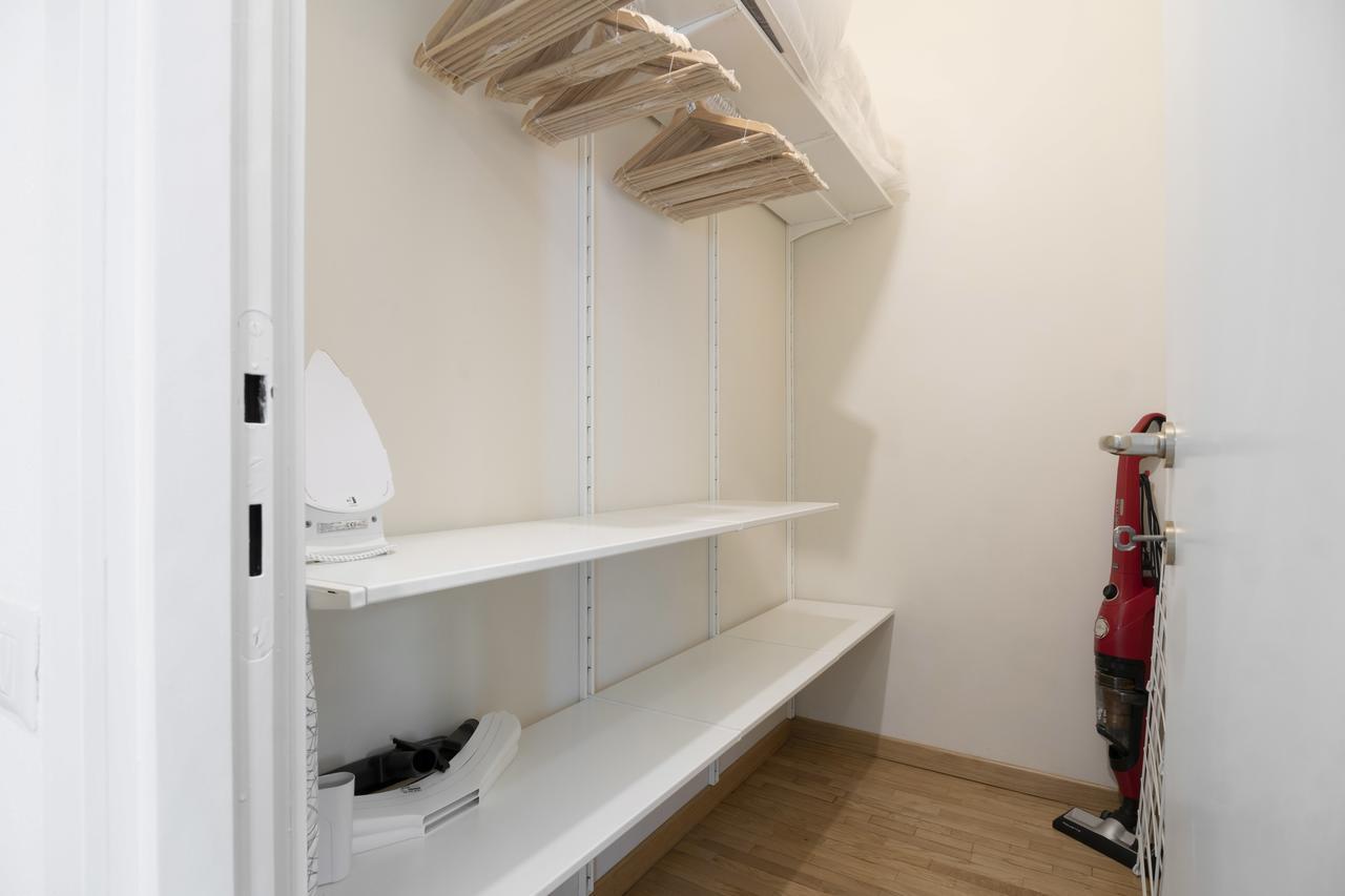 Appartement Residenza Cornaggia à Milan Extérieur photo